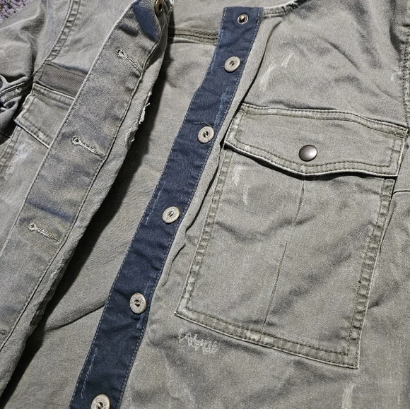 Free people revolve military green jacket button small black distressed crop - Picture 6 of 10